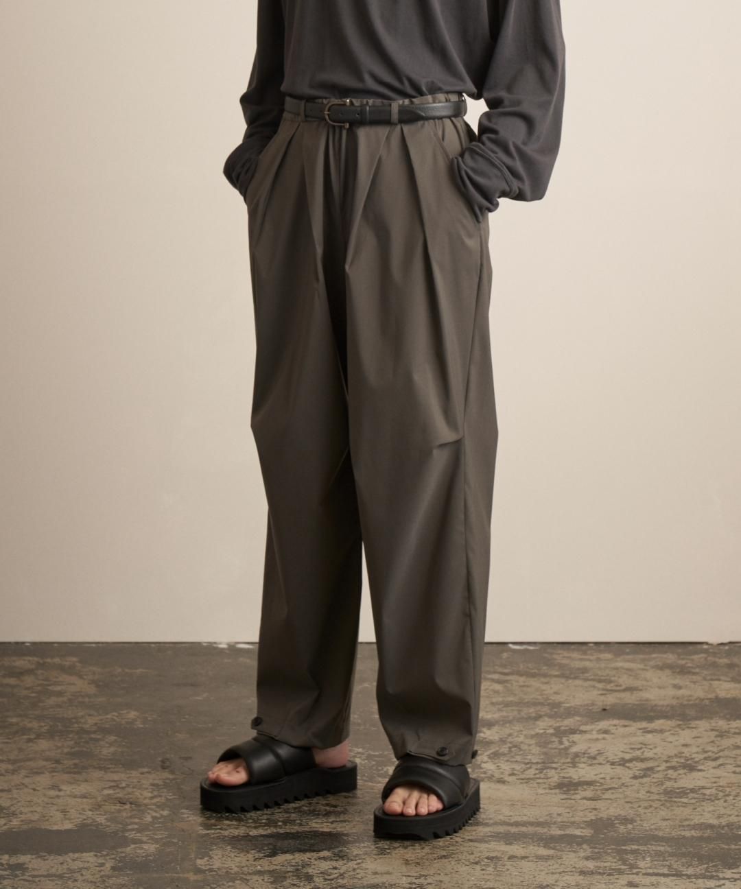 TROVE / Super120’s SOLARO EASY TROUSERS / OLIVE GRAY photo