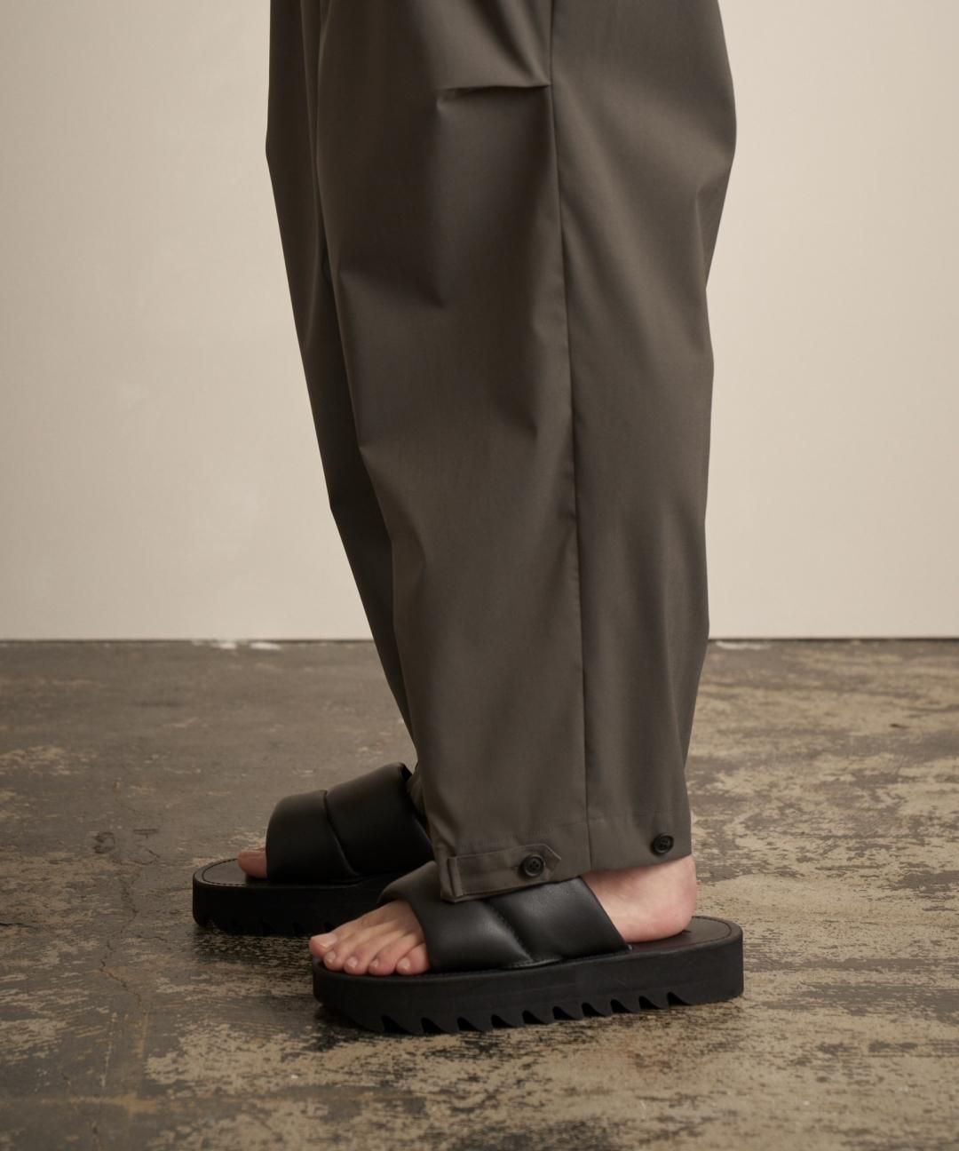 TROVE / Super120’s SOLARO EASY TROUSERS / OLIVE GRAY photo