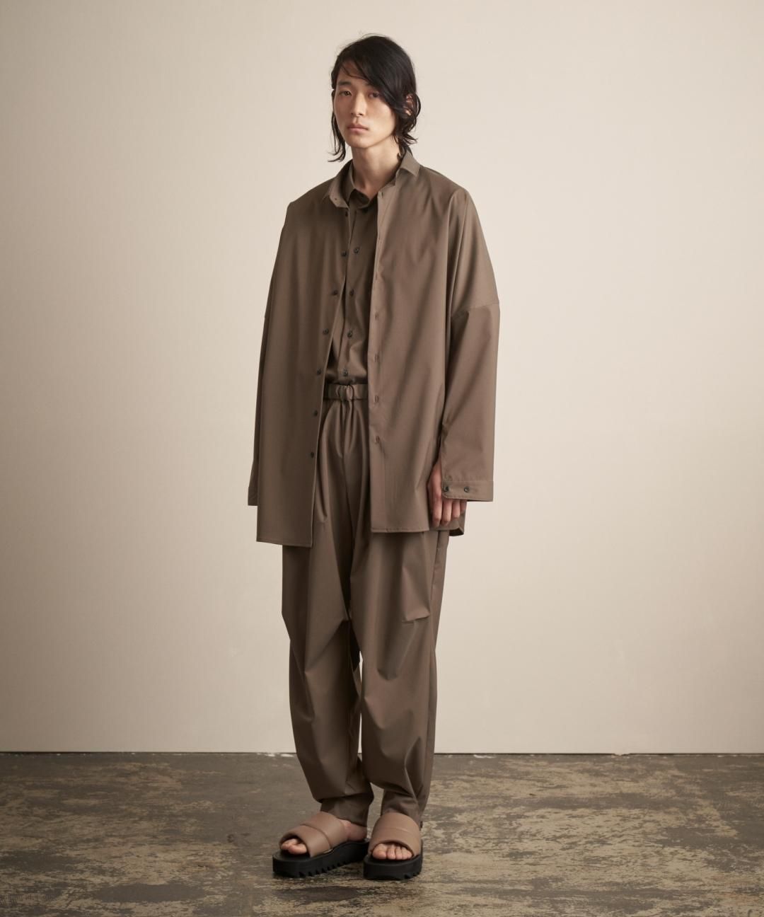 TROVE / Super120’s SOLARO SHIRT / OLIVE BEIGE photo
