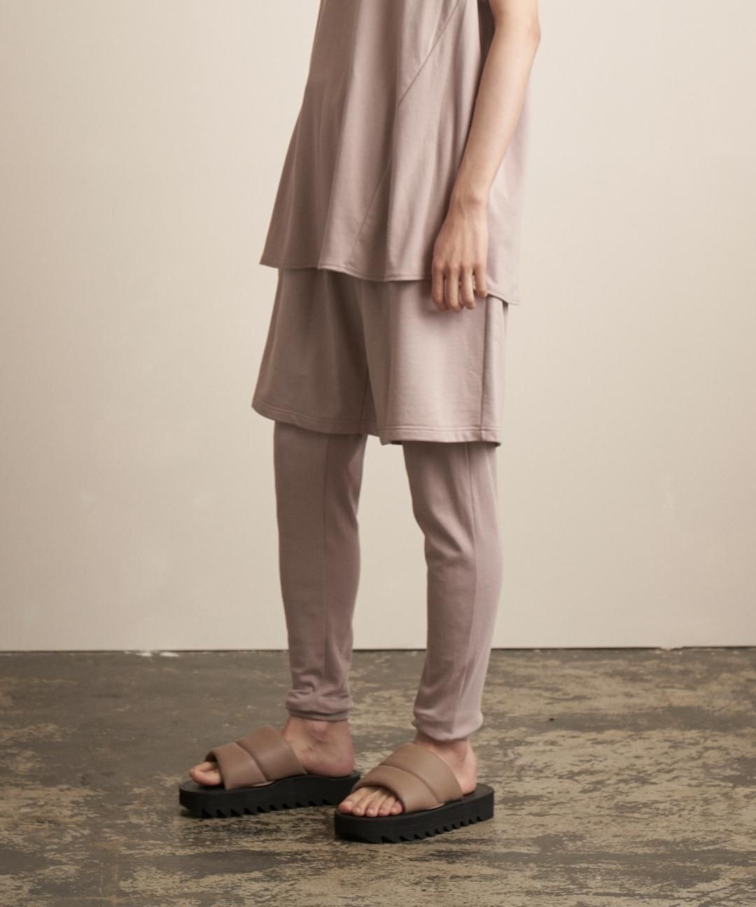 TROVE / RELAX SHORTS / GRAY BEIGE photo