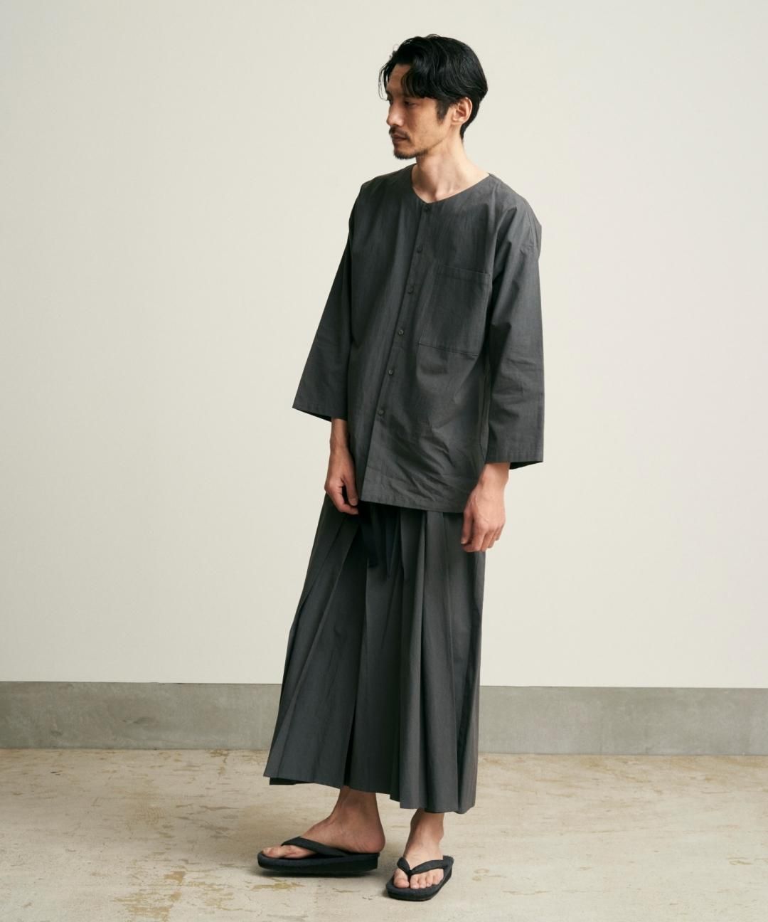WAROBE / KOIKUCHI / SUMIKURO photo
