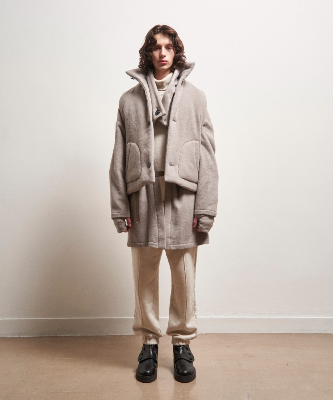 TROVE / POROMIES GOWN COAT / GRAY BEIGE - TROVE SHOP OFFICIAL SITE