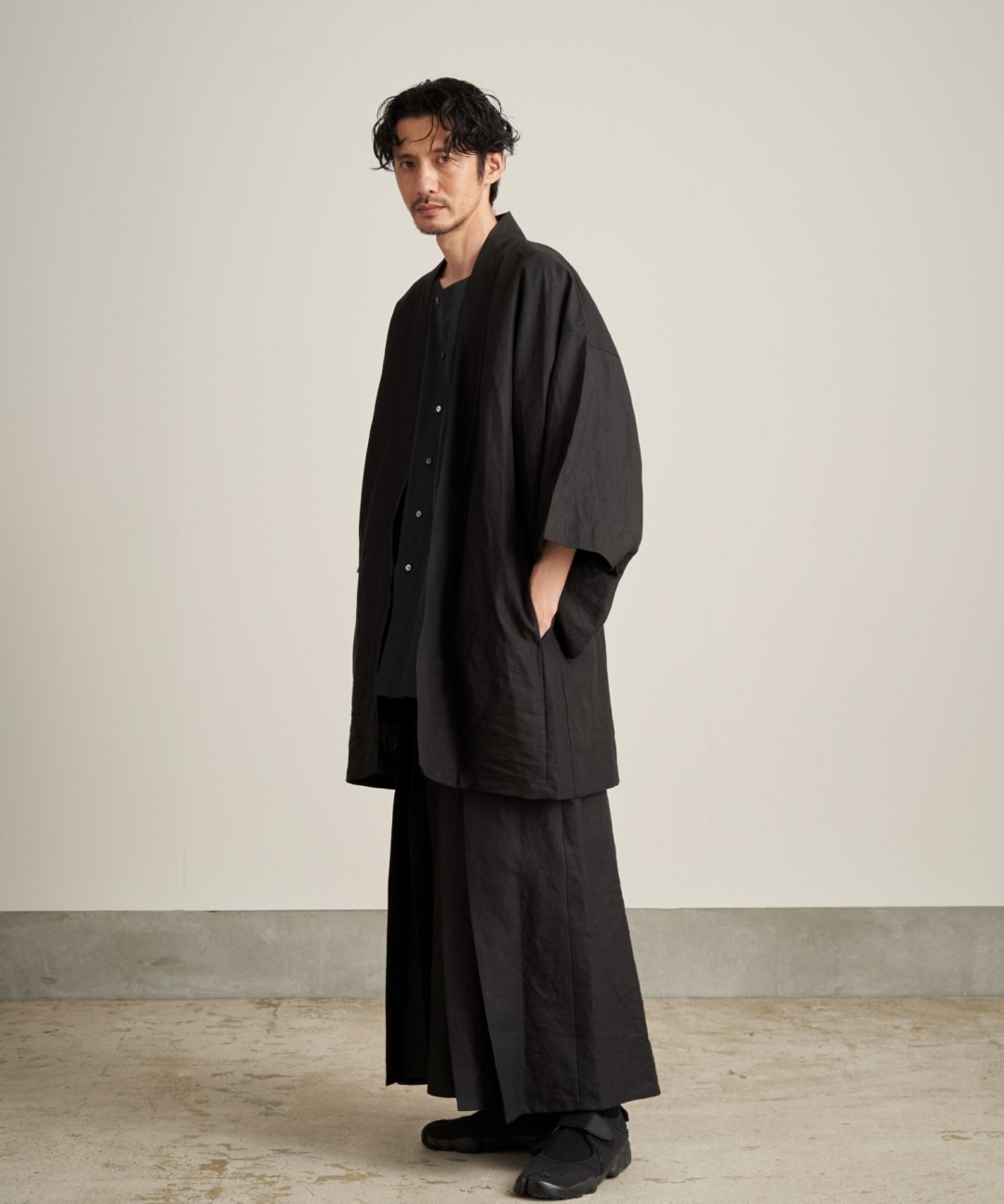 WAROBE / WASHI LINEN HAKAMA / BLACK photo