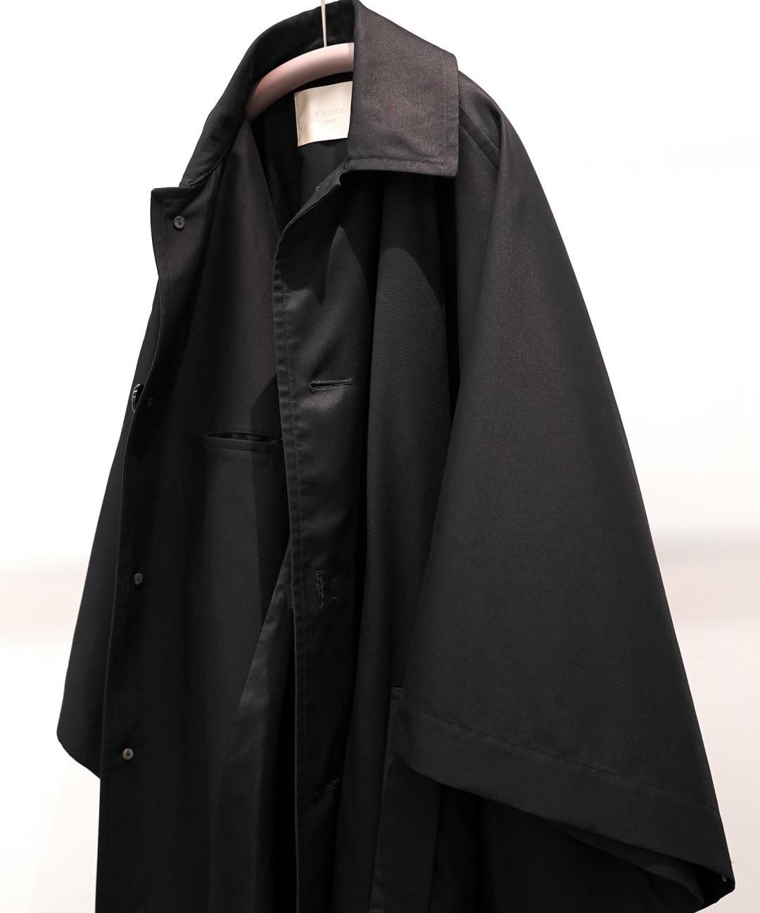 TROVE / PONCHO MAC COAT / GABARDINE BLACK photo