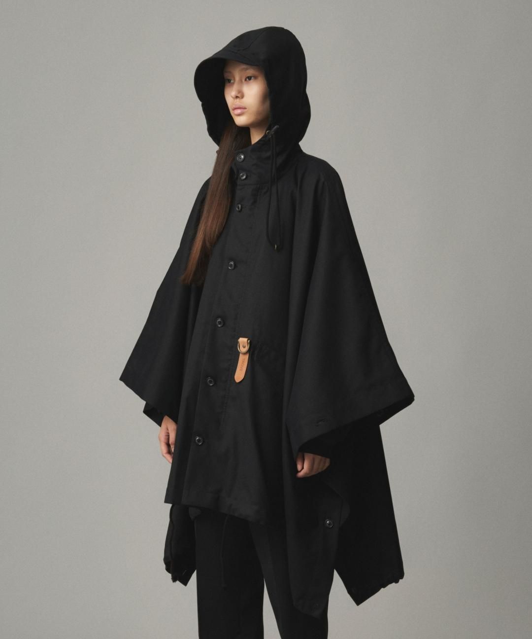 PRE-ORDERTROVE / PONCHO HOODED COAT / GABARDINE BLACK photo