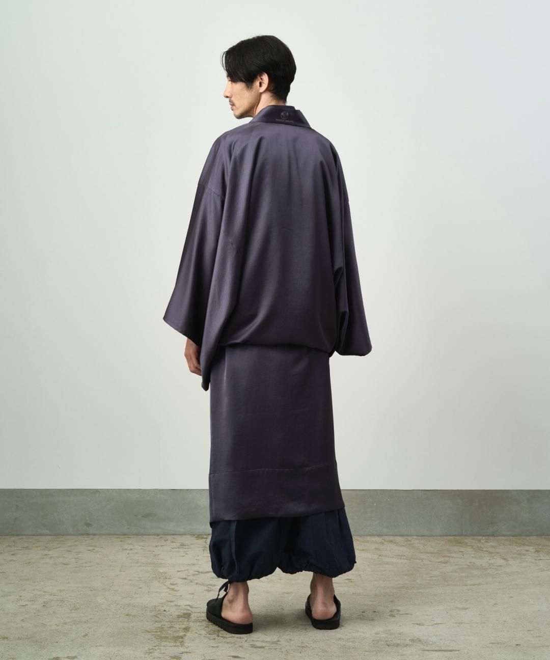 PRE-ORDERWAROBE / KIMONO GOWN / FADE BLACK photo