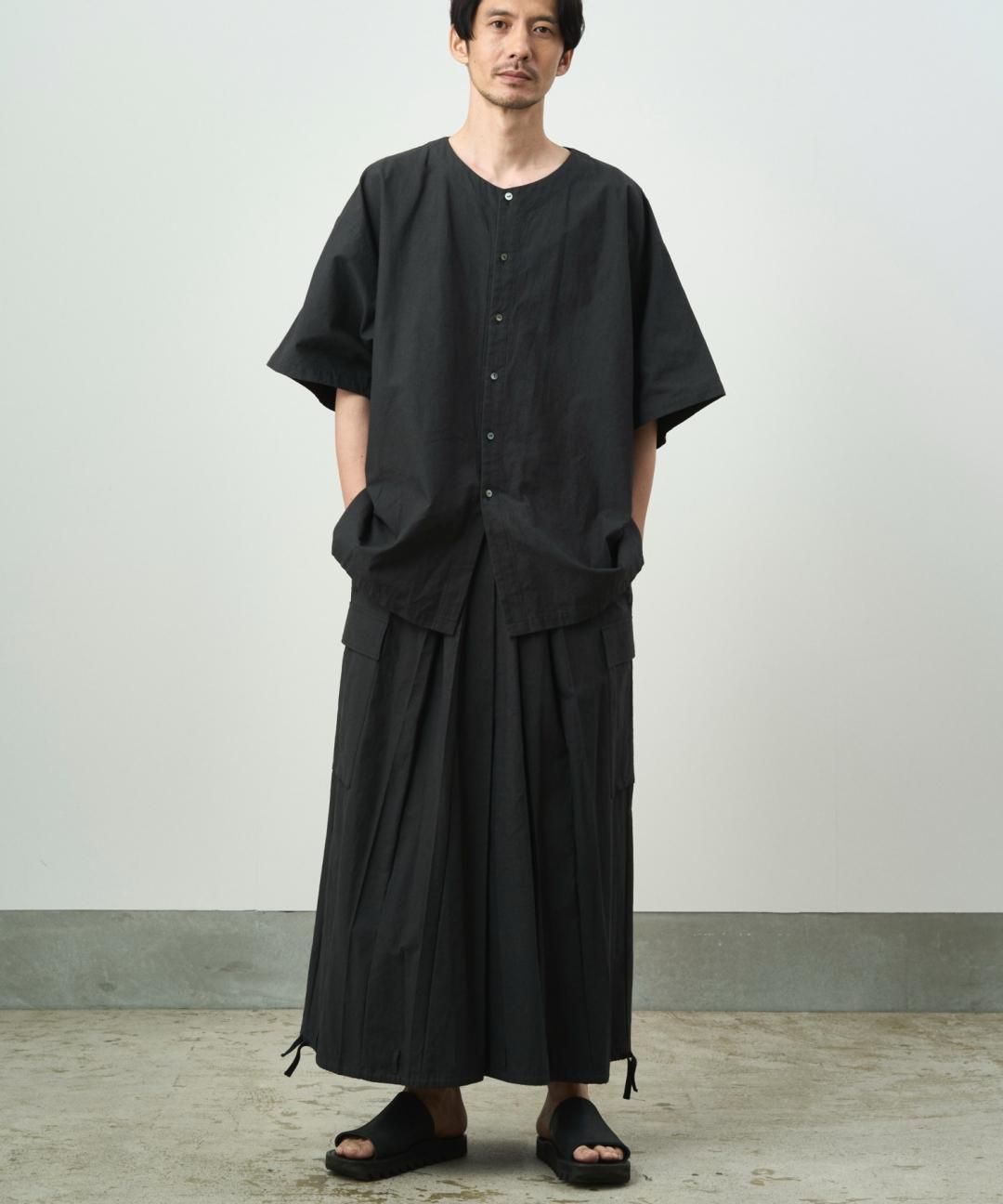 PRE-ORDERWAROBE / CARGO HAKAMA / FADE BLACK photo