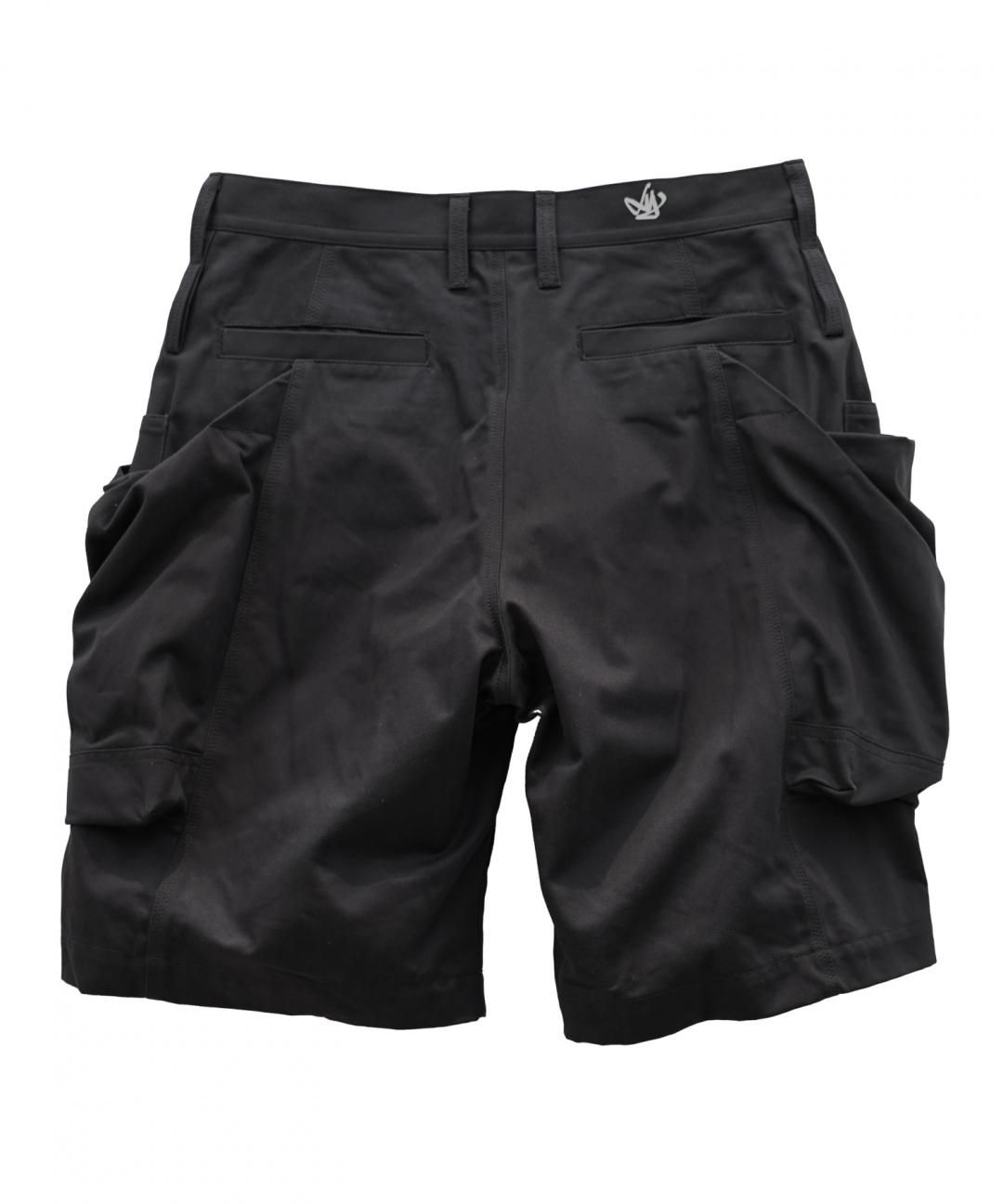 【PRE-ORDER】TROVE x 岡部文彦 / BIG POCKET SHORTS CLASSIC 刈 / BLACK photo