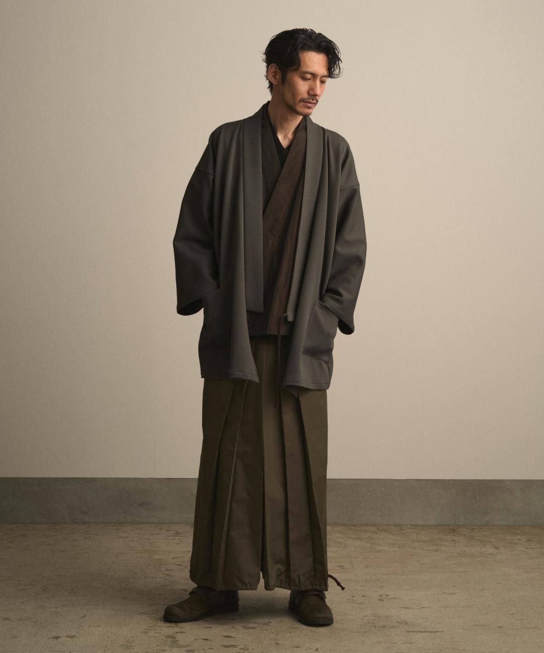 PRE-ORDERWAROBE / MIDDLE WA Y SHIRT / DARK GRAY photo