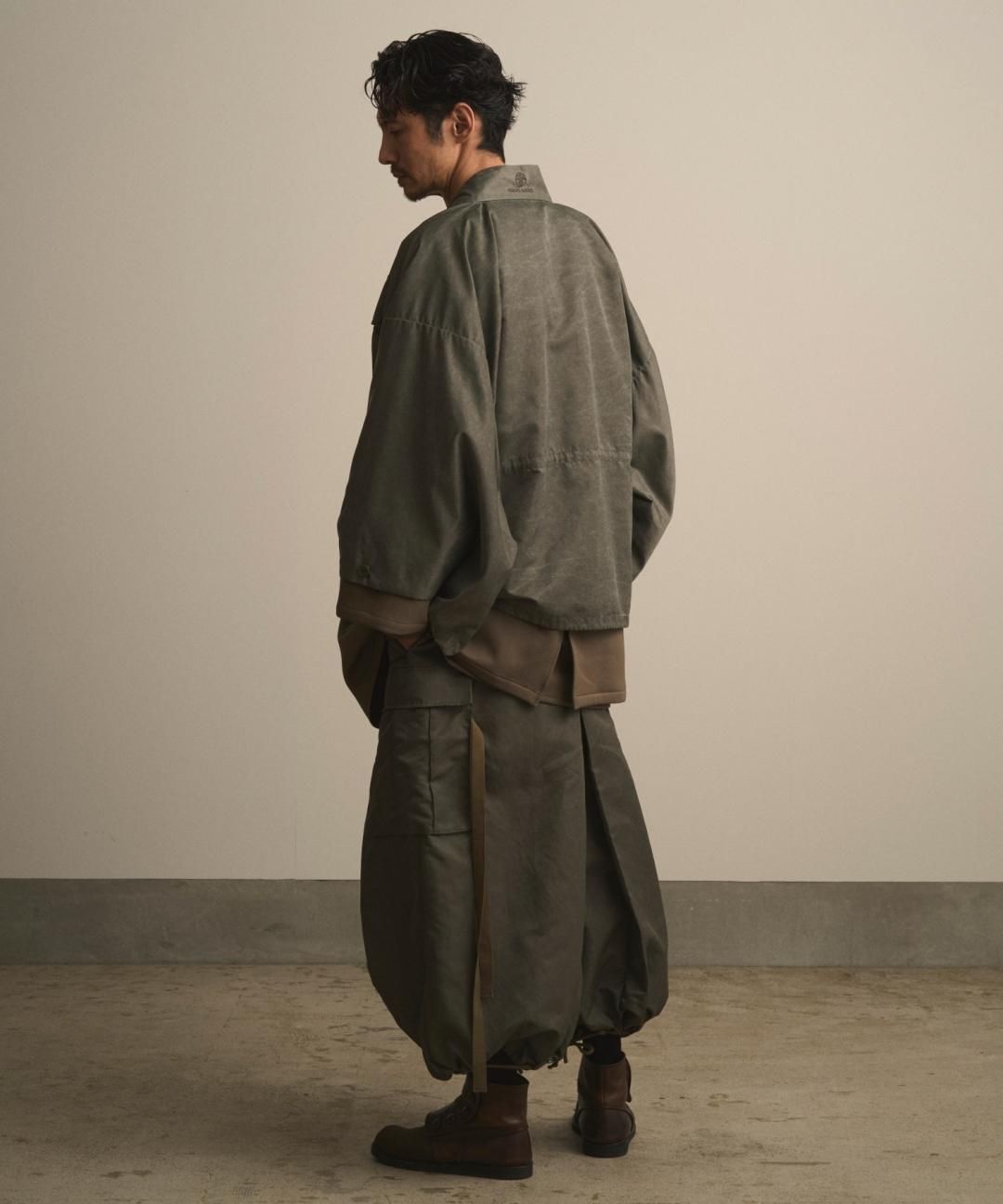 WAROBE / CARGO HAKAMA / FADE KHAKI photo