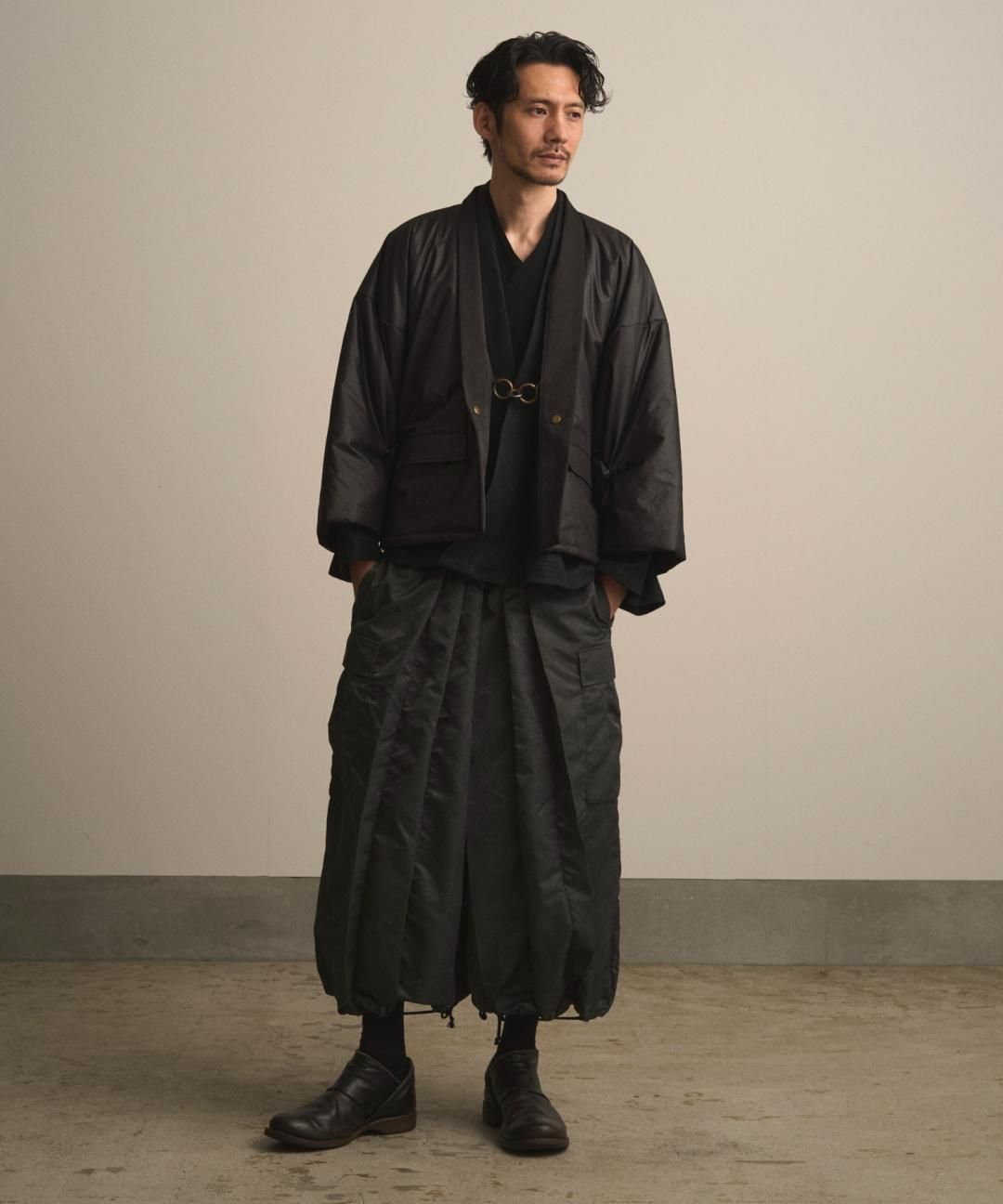 【PRE-ORDER】WAROBE / CARGO HAKAMA / FADE BLACK photo