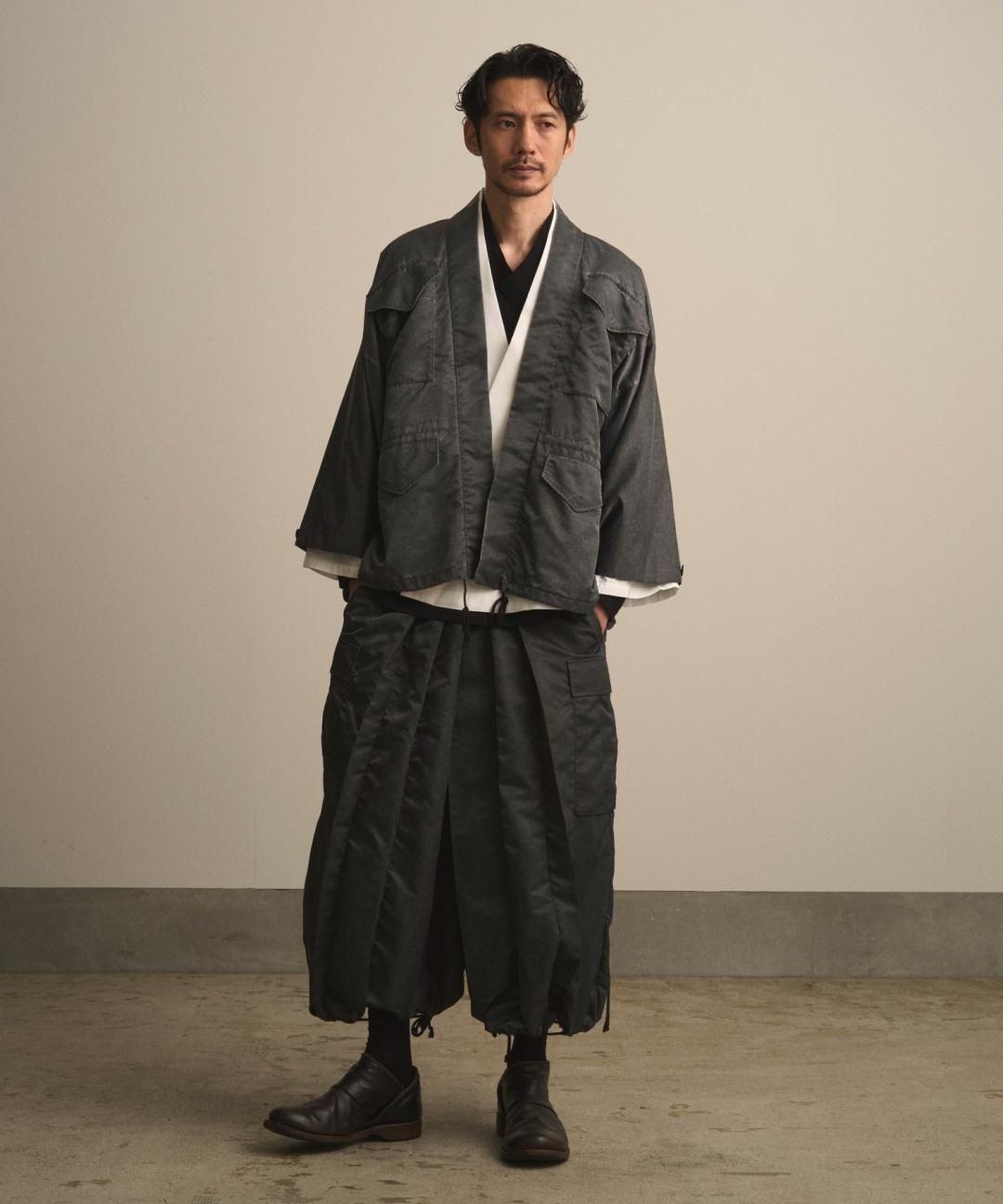 【PRE-ORDER】WAROBE / CARGO HAKAMA / FADE BLACK photo