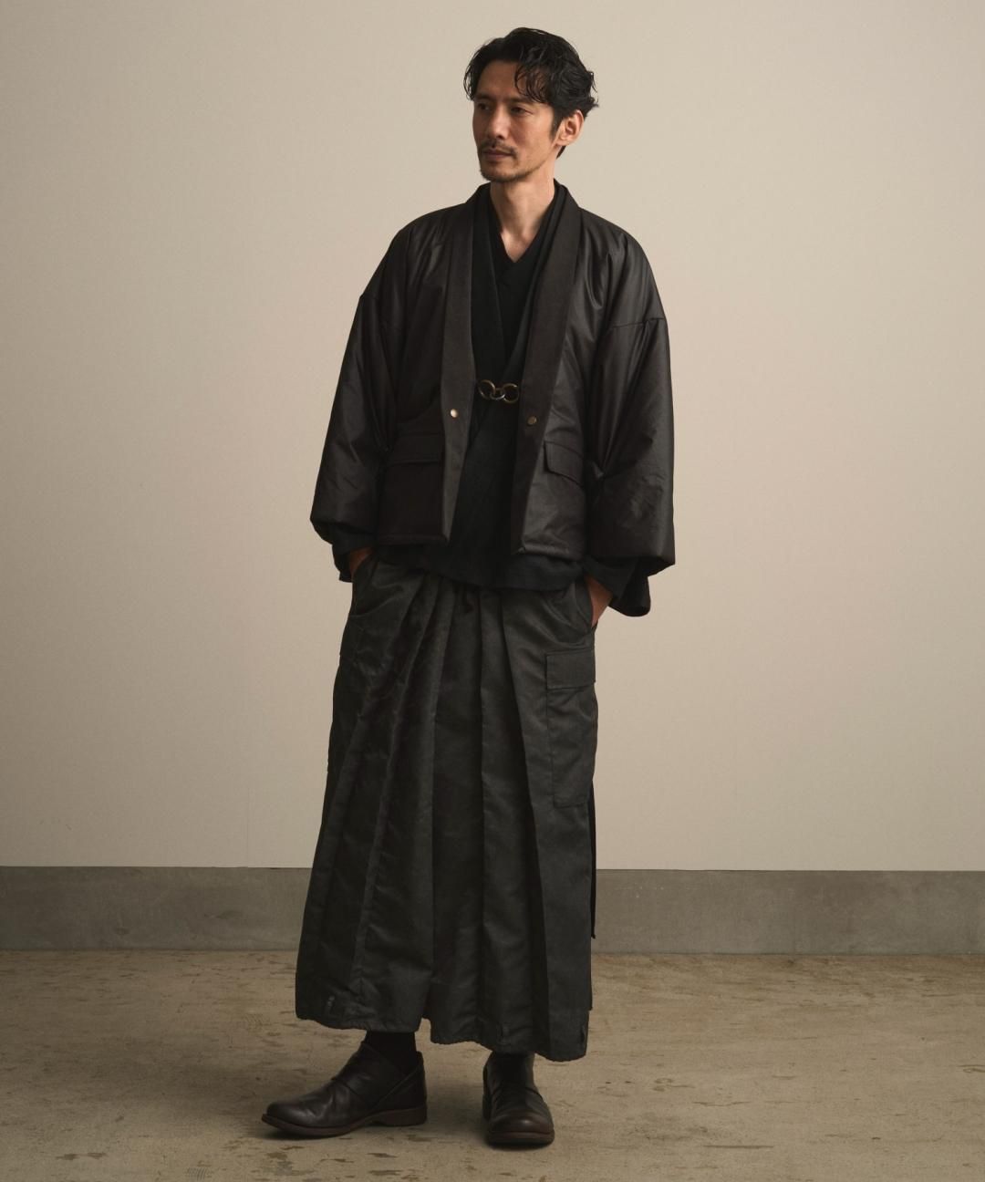 【PRE-ORDER】WAROBE / CARGO HAKAMA / FADE BLACK photo