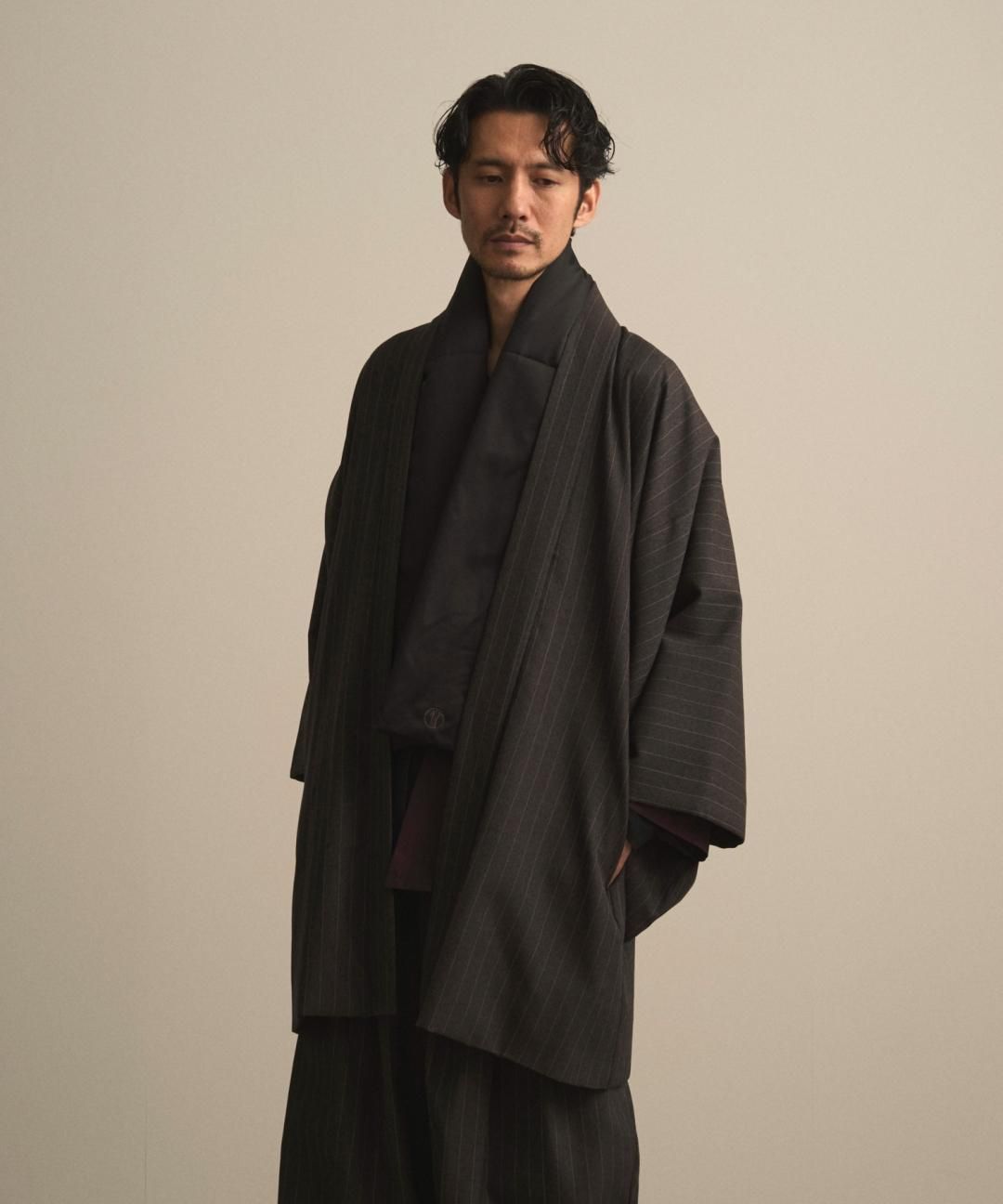 【PRE-ORDER】WAROBE / STRIPE WOOL HAORI / CHARCOAL photo