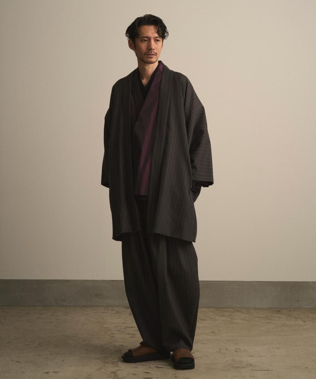 【PRE-ORDER】WAROBE / STRIPE WOOL HAORI / CHARCOAL photo
