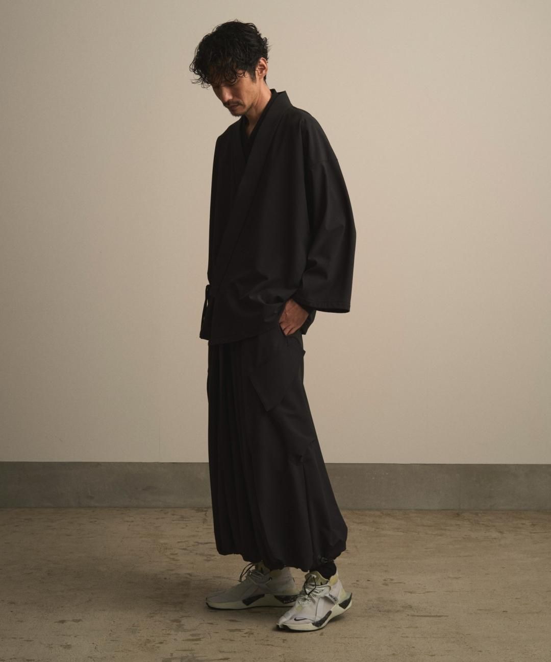 【PRE-ORDER】WAROBE / WA Y SHIRT TECH / BLACK photo