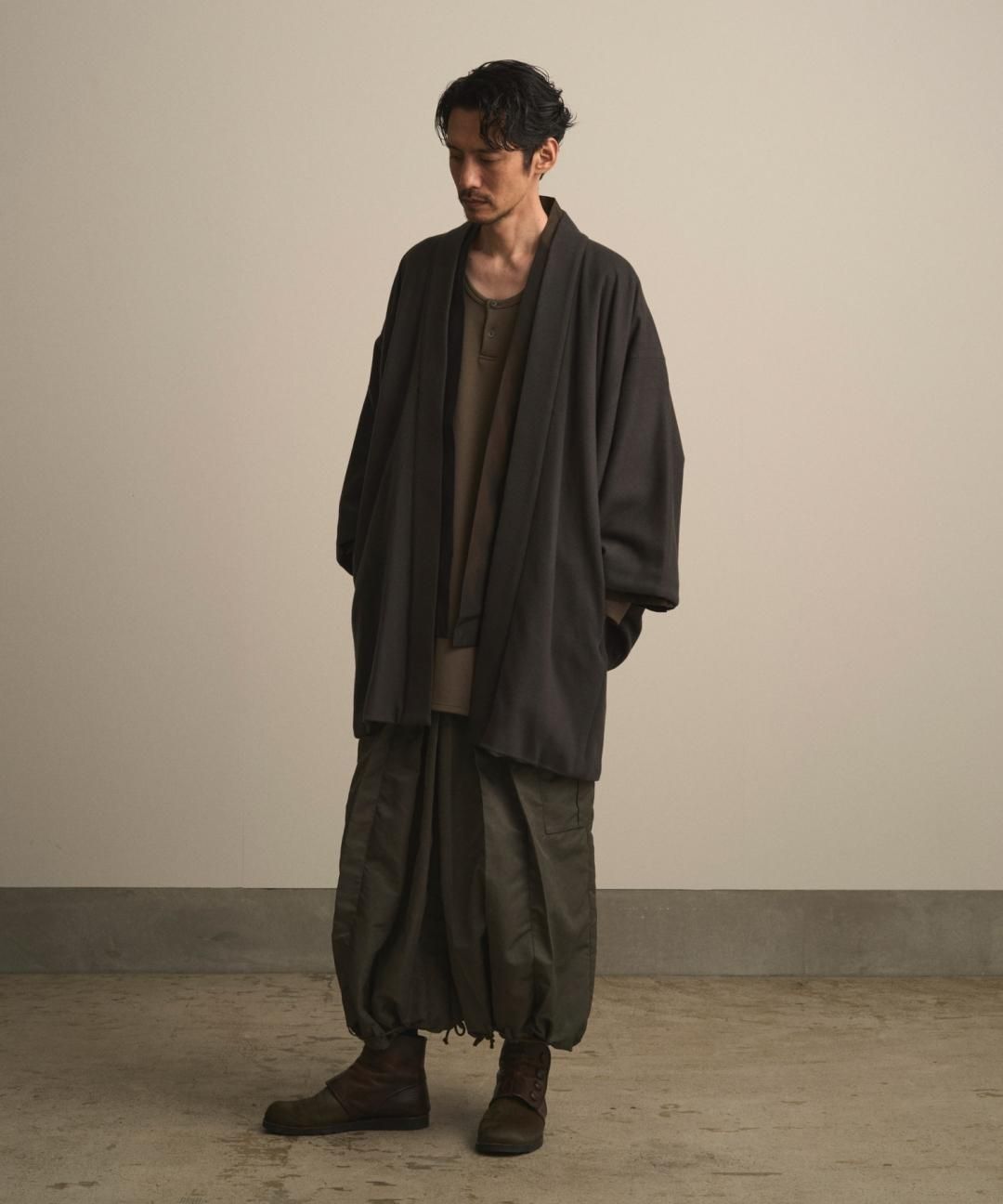【PRE-ORDER】WAROBE / WOOL BEAVER HAORI / DARK GRAY photo