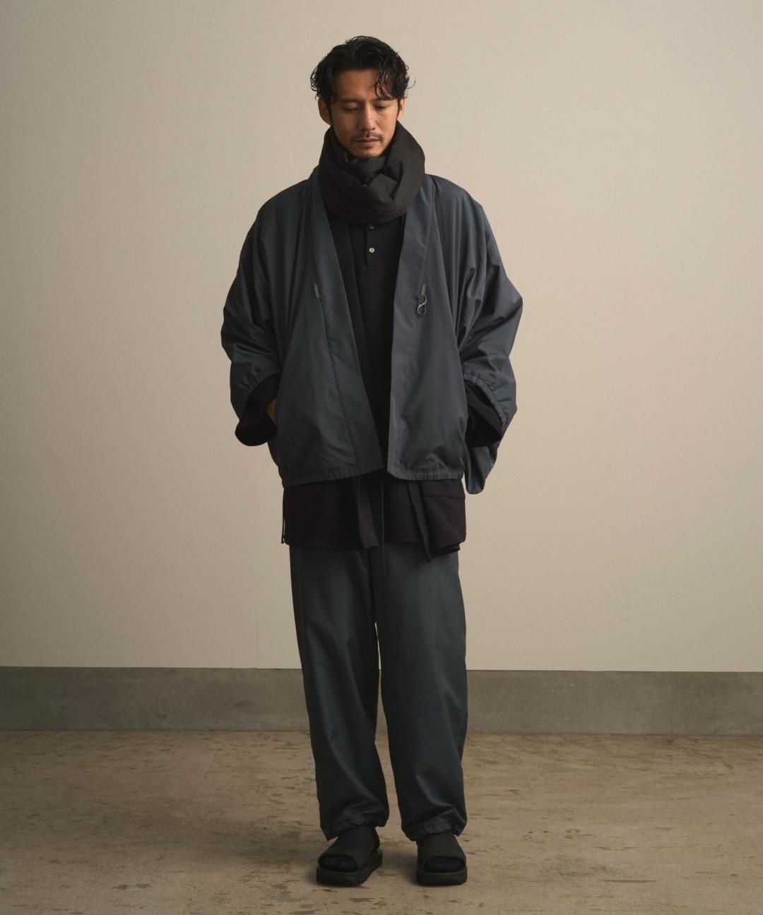 【PRE-ORDER】WAROBE / WA RM UP SAMUE PANTS / BLUE GRAY photo