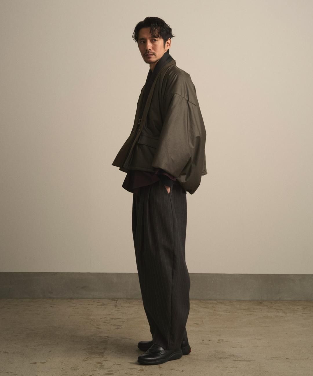 【PRE-ORDER】WAROBE / PUFFER HAORI / DARK OLIVE photo
