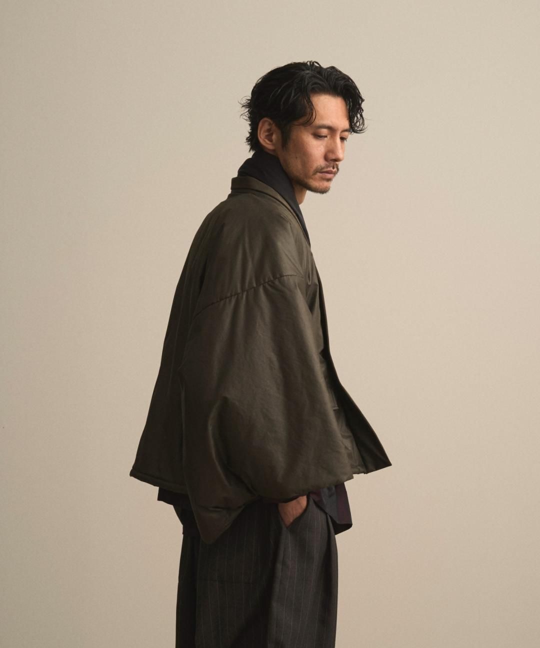 【PRE-ORDER】WAROBE / PUFFER HAORI / DARK OLIVE photo