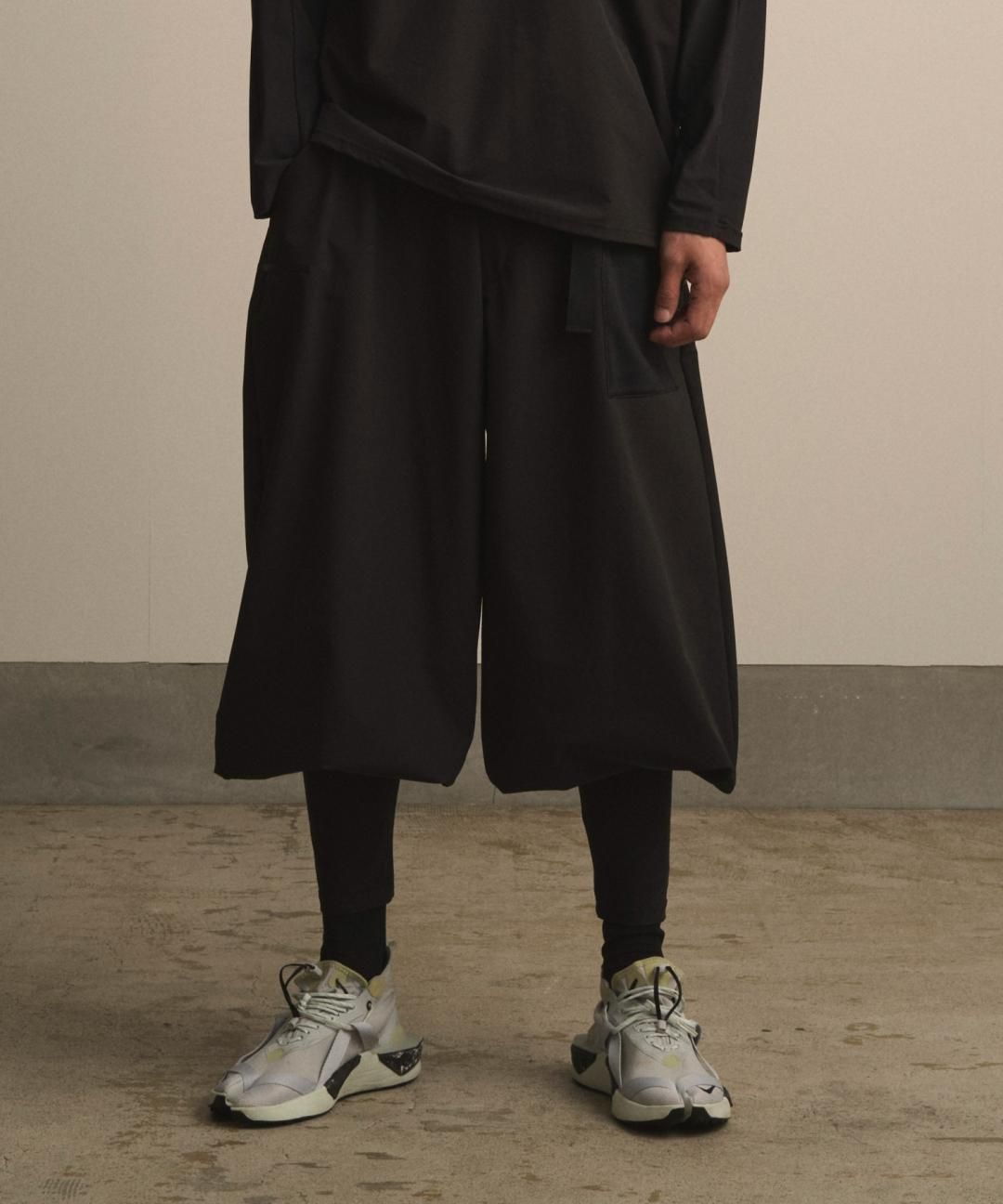 �ڽ���ꥢ���ƥ�1��2��12�� ŹƬ���ȯ���WAROBE / Ǧ NIKKA POKKA TECH / BLACK photo