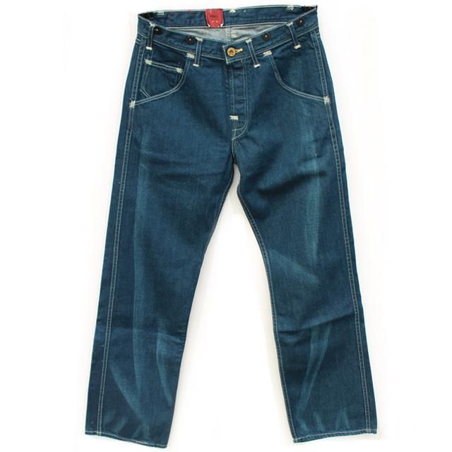 Levi’s Red Billy Bob Howard Holden