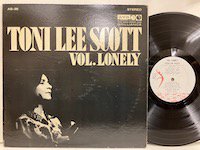 Toni Lee Scott / Vol Lonely 