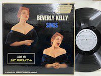Beverly Kelly / Sings 