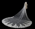 アーティスティックなデザインで演出　ロングウェディングヴェール　ロングベール　ウェディング　ヴェール　結婚式　花嫁　アクセサリー　ＭＳ1725