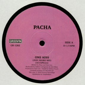 Pacha - One Kiss