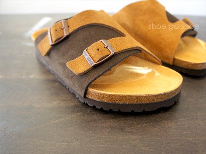 世界中の人々に愛されている人気ブランド 【 BIRKENSTOCK