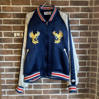 <img class='new_mark_img1' src='https://img.shop-pro.jp/img/new/icons50.gif' style='border:none;display:inline;margin:0px;padding:0px;width:auto;' />PHOENIX EMBROIDERED SOURVENIR JKT/BLUE
