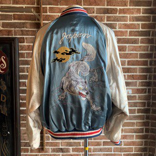 <img class='new_mark_img1' src='https://img.shop-pro.jp/img/new/icons50.gif' style='border:none;display:inline;margin:0px;padding:0px;width:auto;' />WOLF EMBROIDERED SOURVENIR JKT/BLUE