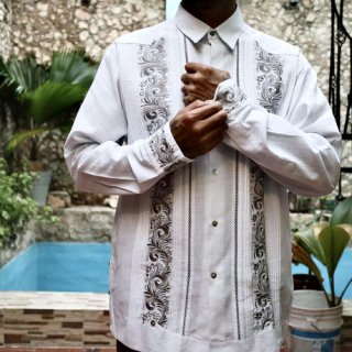 <img class='new_mark_img1' src='https://img.shop-pro.jp/img/new/icons50.gif' style='border:none;display:inline;margin:0px;padding:0px;width:auto;' /> L/S GUAYABERA /WHITE x SILVER 