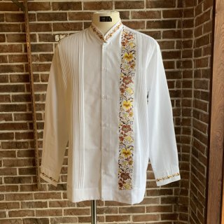 <img class='new_mark_img1' src='https://img.shop-pro.jp/img/new/icons11.gif' style='border:none;display:inline;margin:0px;padding:0px;width:auto;' /> L/S GUAYABERA - WHITExBROWN