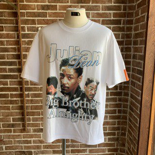 <img class='new_mark_img1' src='https://img.shop-pro.jp/img/new/icons11.gif' style='border:none;display:inline;margin:0px;padding:0px;width:auto;' />Julian Homage Tee/White