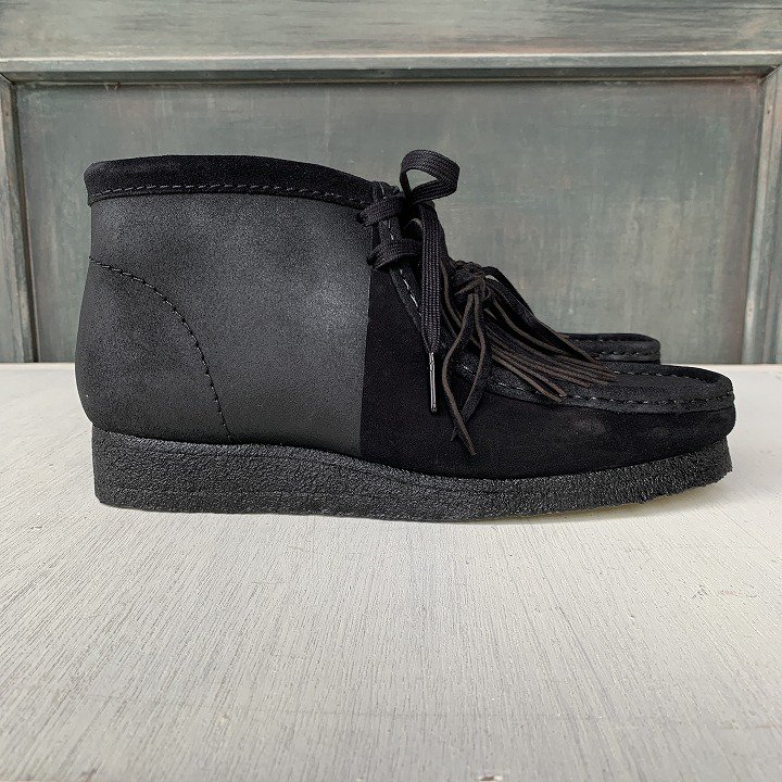 Clarks wallabee outlet boots black