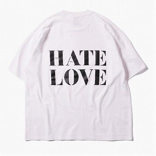 <img class='new_mark_img1' src='https://img.shop-pro.jp/img/new/icons14.gif' style='border:none;display:inline;margin:0px;padding:0px;width:auto;' />HATELOVE T-shirt / WHITE