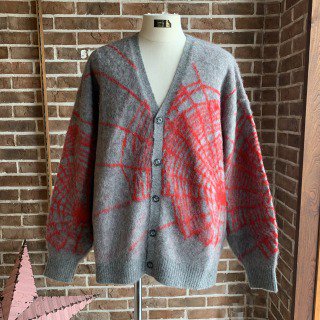 <img class='new_mark_img1' src='https://img.shop-pro.jp/img/new/icons50.gif' style='border:none;display:inline;margin:0px;padding:0px;width:auto;' />SPIDER WEB MOHAIR CARDIGAN / GRAY