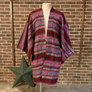 <img class='new_mark_img1' src='https://img.shop-pro.jp/img/new/icons12.gif' style='border:none;display:inline;margin:0px;padding:0px;width:auto;' />INCA HAORI COAT/RED