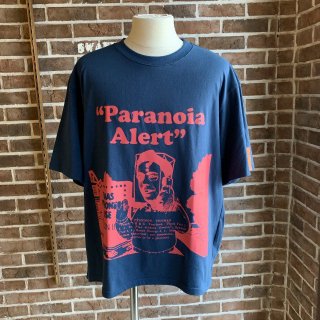 <img class='new_mark_img1' src='https://img.shop-pro.jp/img/new/icons12.gif' style='border:none;display:inline;margin:0px;padding:0px;width:auto;' />PYNCHON SS TEE / BLUE