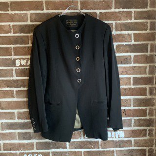 <img class='new_mark_img1' src='https://img.shop-pro.jp/img/new/icons50.gif' style='border:none;display:inline;margin:0px;padding:0px;width:auto;' />Gentleman Jacket / Black