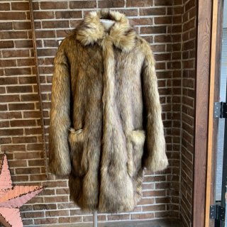 <img class='new_mark_img1' src='https://img.shop-pro.jp/img/new/icons12.gif' style='border:none;display:inline;margin:0px;padding:0px;width:auto;' />CHEMICAL FUR SOUTIEN COLLOR COAT