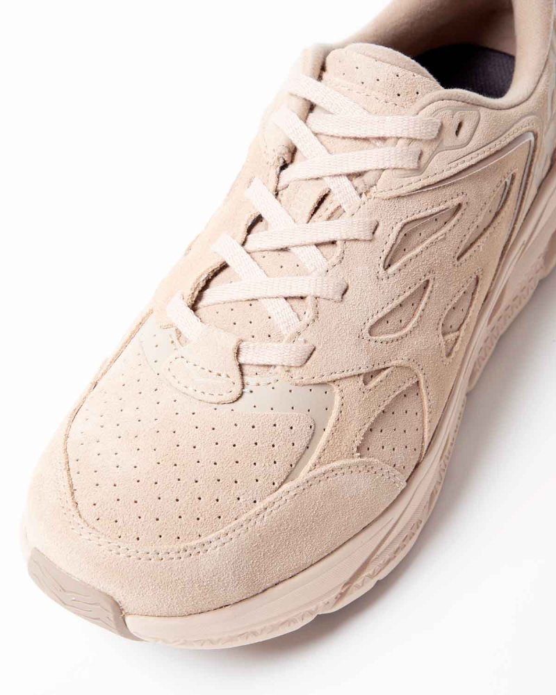 HOKA ONE ONE】CLIFTON L SUEDE/ベージュ - セレクトショップ A.B.C.