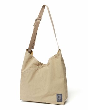 <img class='new_mark_img1' src='https://img.shop-pro.jp/img/new/icons48.gif' style='border:none;display:inline;margin:0px;padding:0px;width:auto;' />【hobo】AZUMA SHOULDER BAG M COTTON NYLON RIPSTOP OVER DYED/セージ