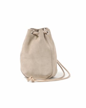 <img class='new_mark_img1' src='https://img.shop-pro.jp/img/new/icons48.gif' style='border:none;display:inline;margin:0px;padding:0px;width:auto;' />hoboDRAWSTRING POUCH COW SUEDE/