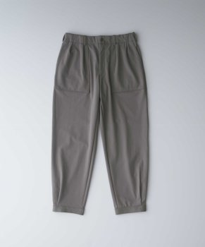 <img class='new_mark_img1' src='https://img.shop-pro.jp/img/new/icons13.gif' style='border:none;display:inline;margin:0px;padding:0px;width:auto;' />CURLYFRENCH TERRY HEM TUCK PANTS