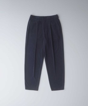 <img class='new_mark_img1' src='https://img.shop-pro.jp/img/new/icons13.gif' style='border:none;display:inline;margin:0px;padding:0px;width:auto;' />CURLYHIGH GAUGE PILE TAPERED TROUSERS