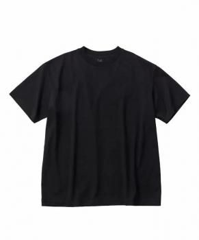 <img class='new_mark_img1' src='https://img.shop-pro.jp/img/new/icons13.gif' style='border:none;display:inline;margin:0px;padding:0px;width:auto;' />KUROPARALLELED TEE/֥å