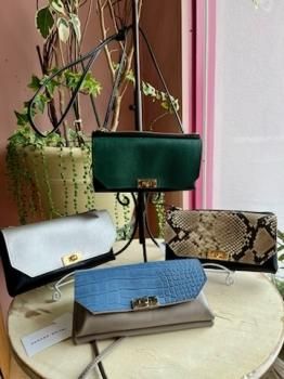 アトリエブルージュ　財布　ショルダー fit=scale-down,w=1200